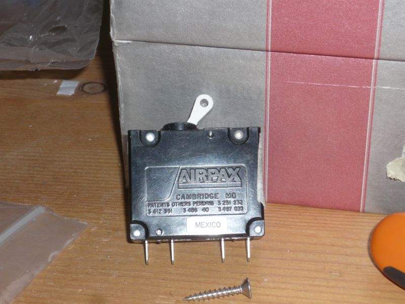 [Immagine: 201111510576_Airpax front.jpg]